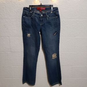 Guess Distressed Embroidered Patch Jeans NWOT  Size 28